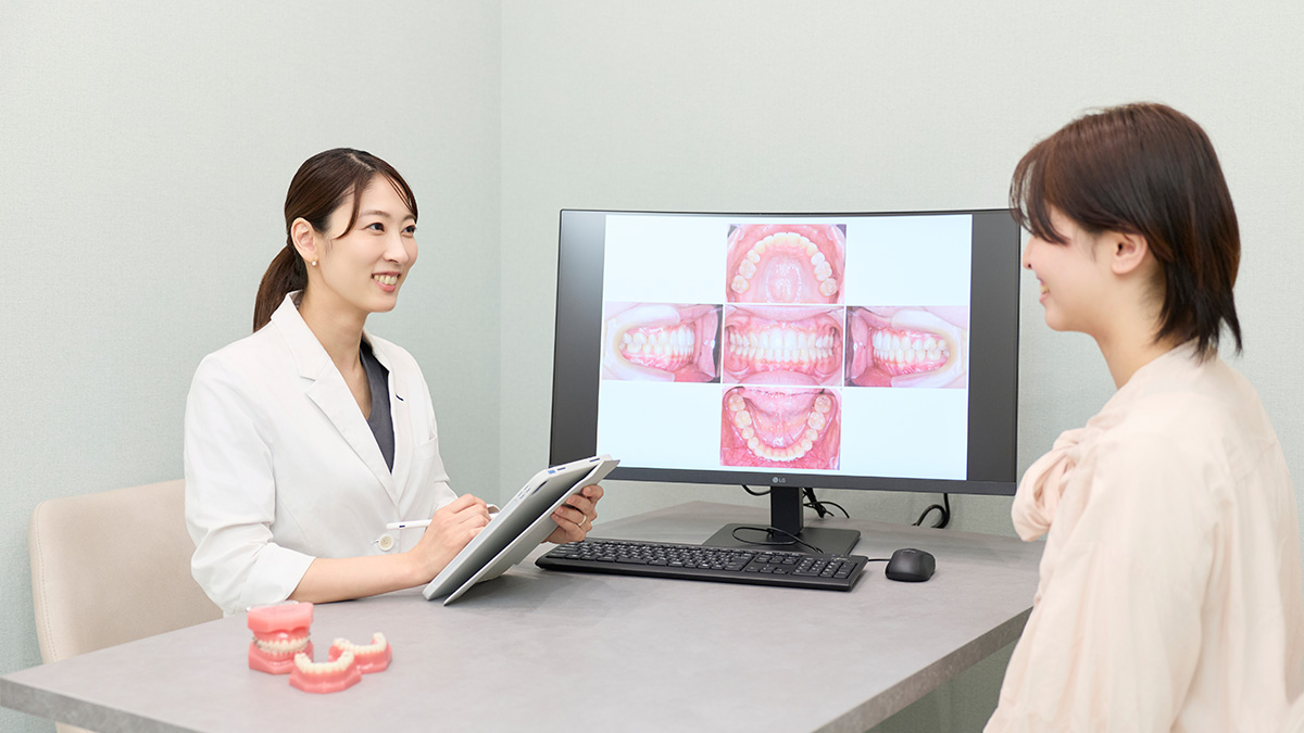 口ゴボについてのカウンセリングを行う院内の様子
